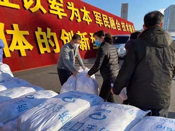 在堅決打贏疫情防控阻擊戰(zhàn)中彰顯擔(dān)當